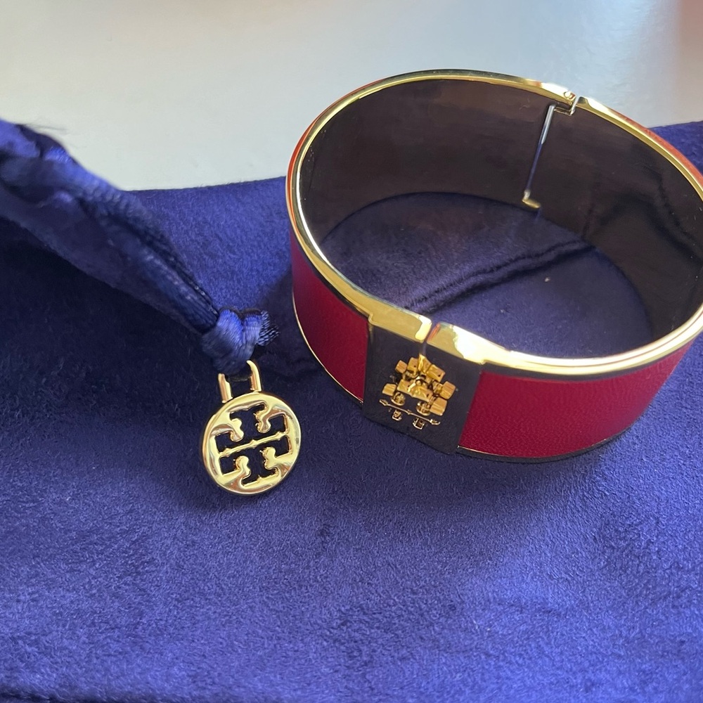*NWT* Tory Burch Red Bracelet